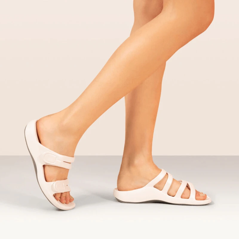 Aetrex Janey Sport Water Friendly Slide - Women's - Image 9