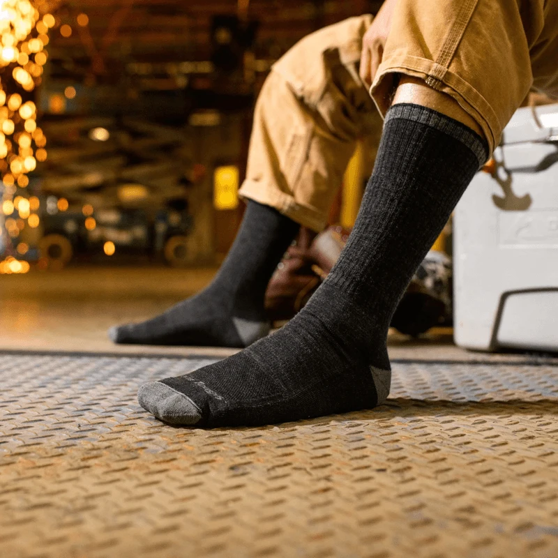 Darn Tough John Henry Boot Midweight Work Sock - Men's